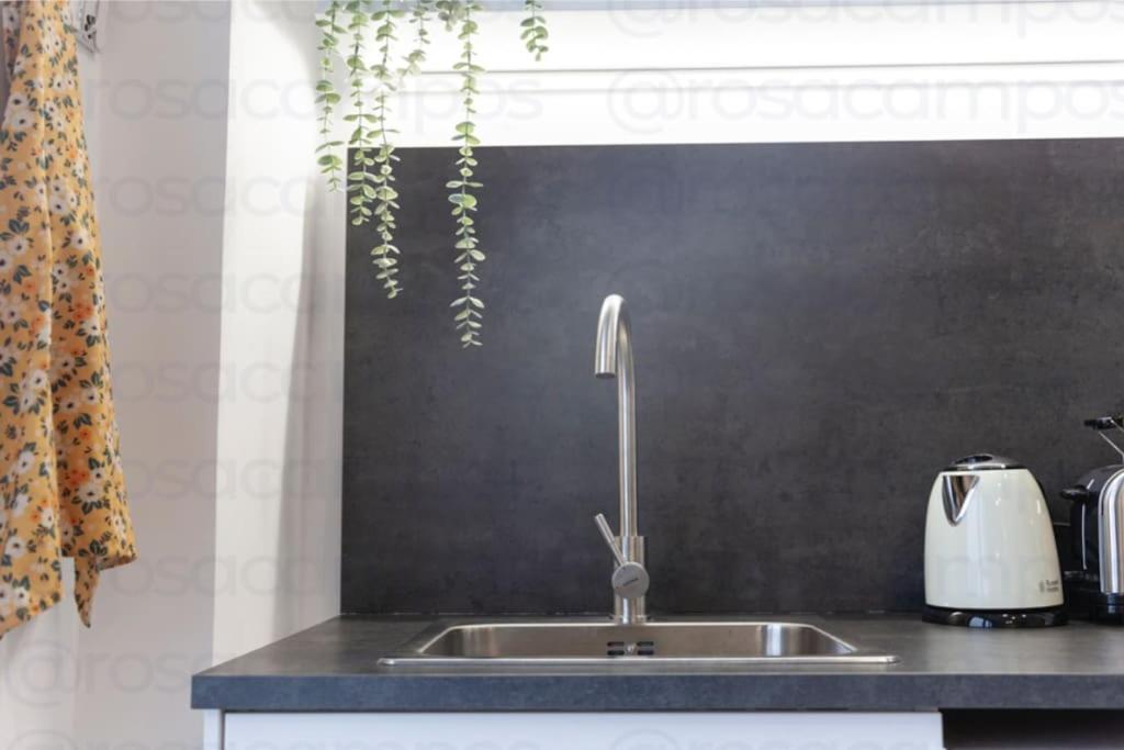 Appartamento Rb - Urban Loft Retreat, Comfort & Good Location *